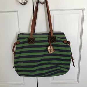 Dooney & Bourke shoulder bag. Twill canvas. Great condition.